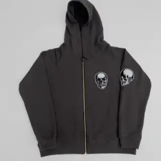 number nine skull zip up