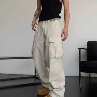 Cargohose mit zwei Taschen