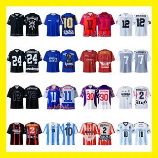 Trikot im Blokecore-Stil